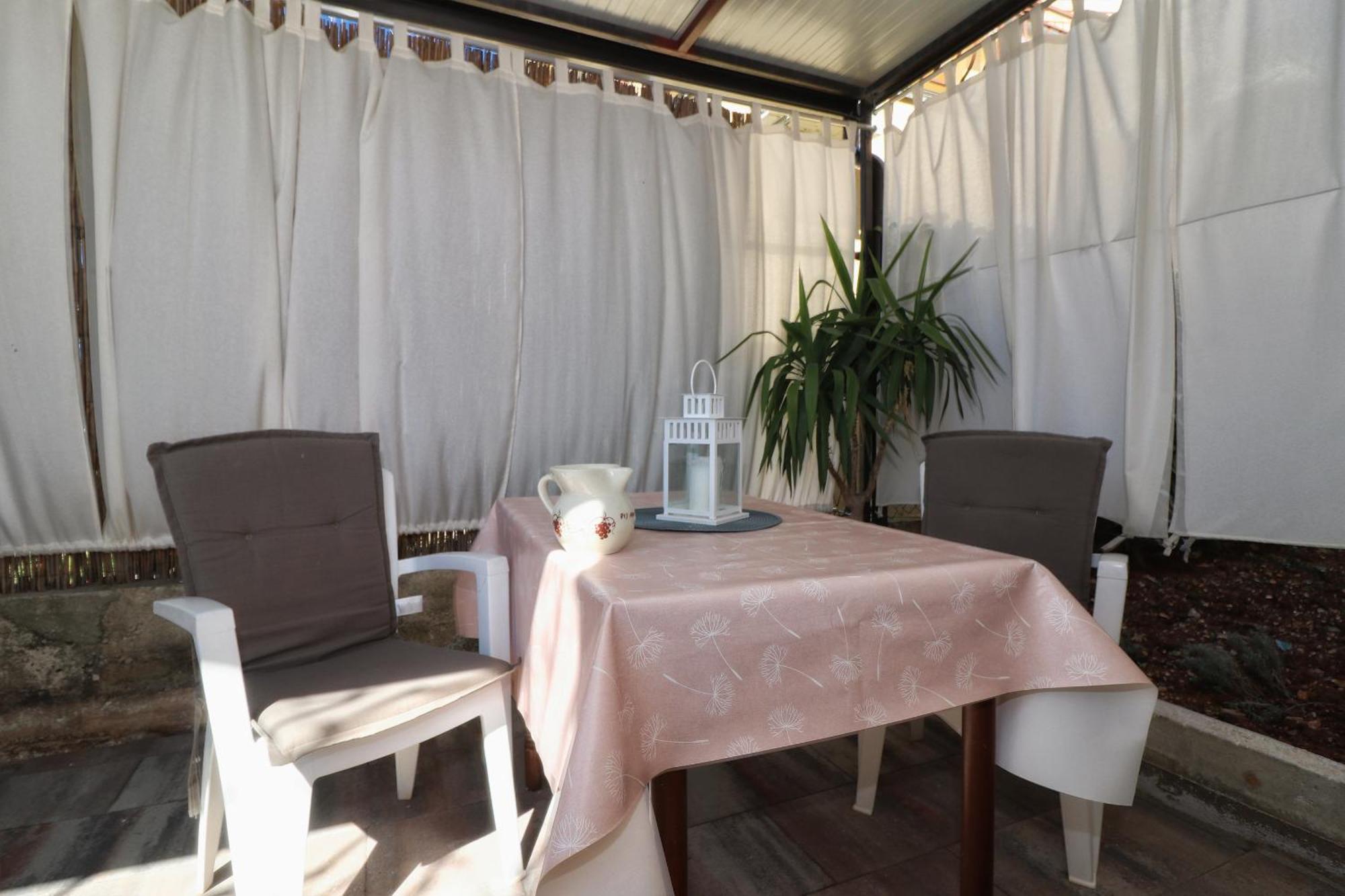 Studio Apartman Edy 3 Pula Buitenkant foto